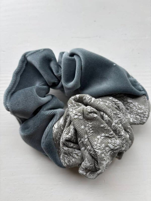 Scrunchie 033