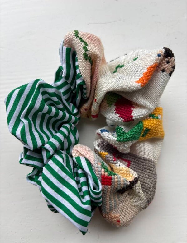 Scrunchie 048