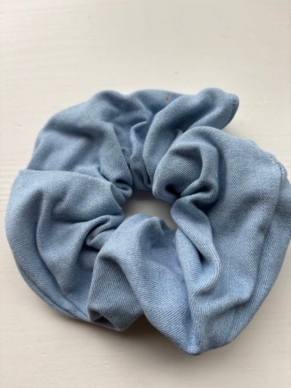 Scrunchie 034