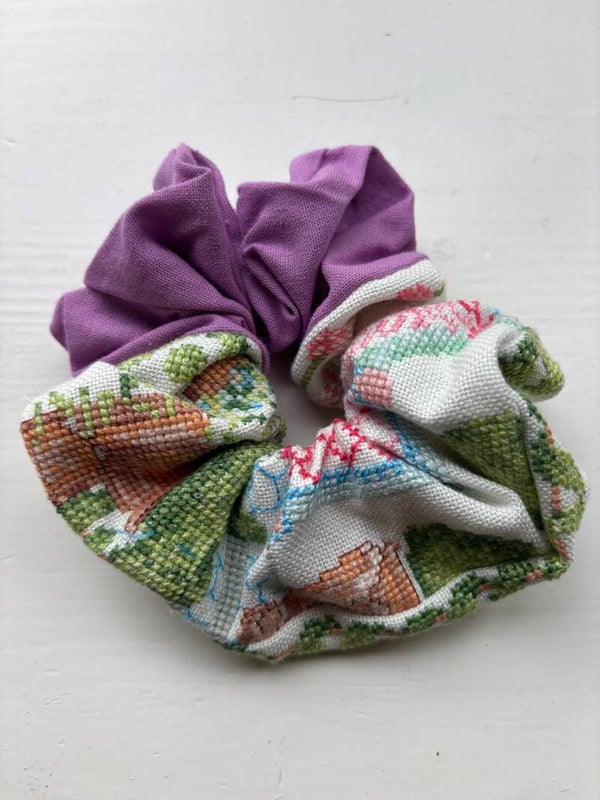 Scrunchie 051