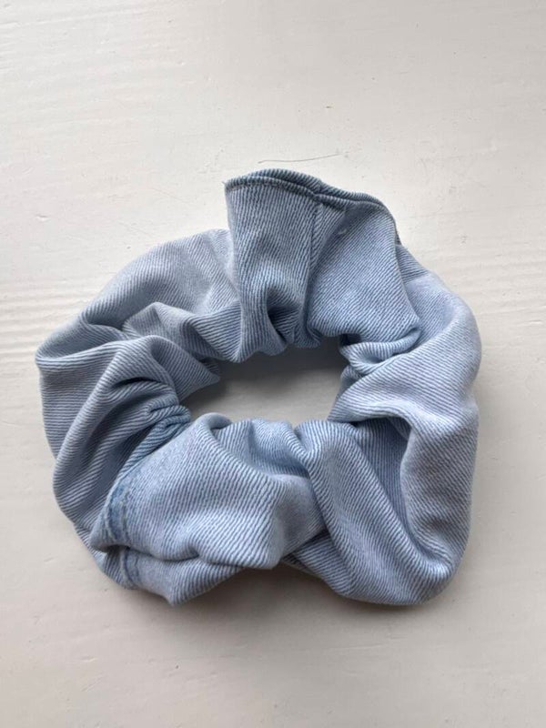 Scrunchie 053