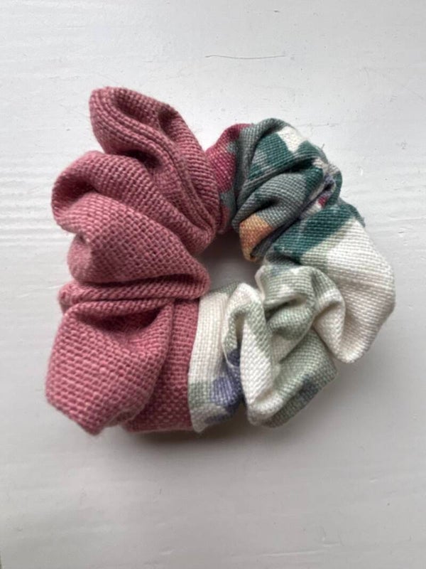 Scrunchie 096