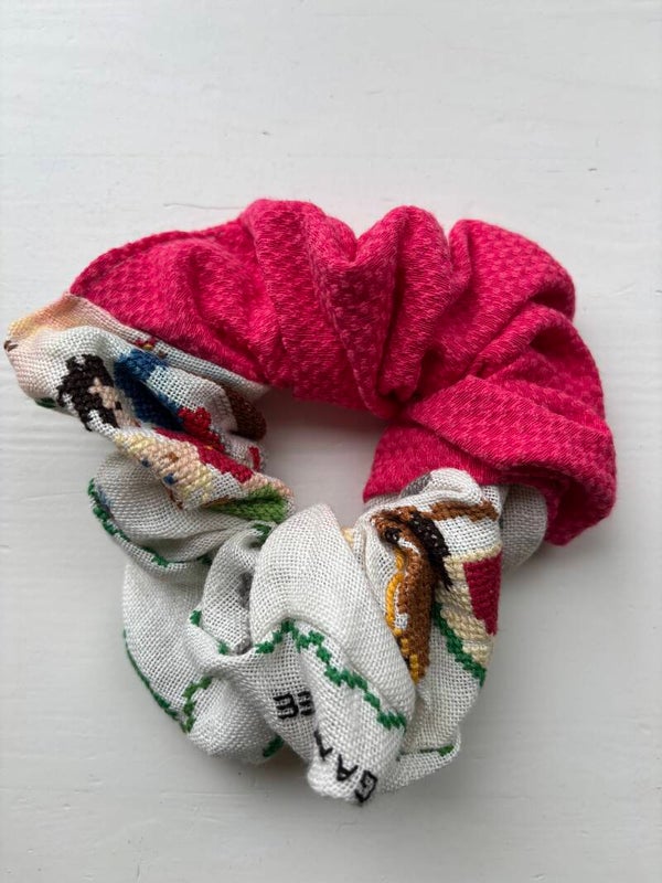 Scrunchie 098