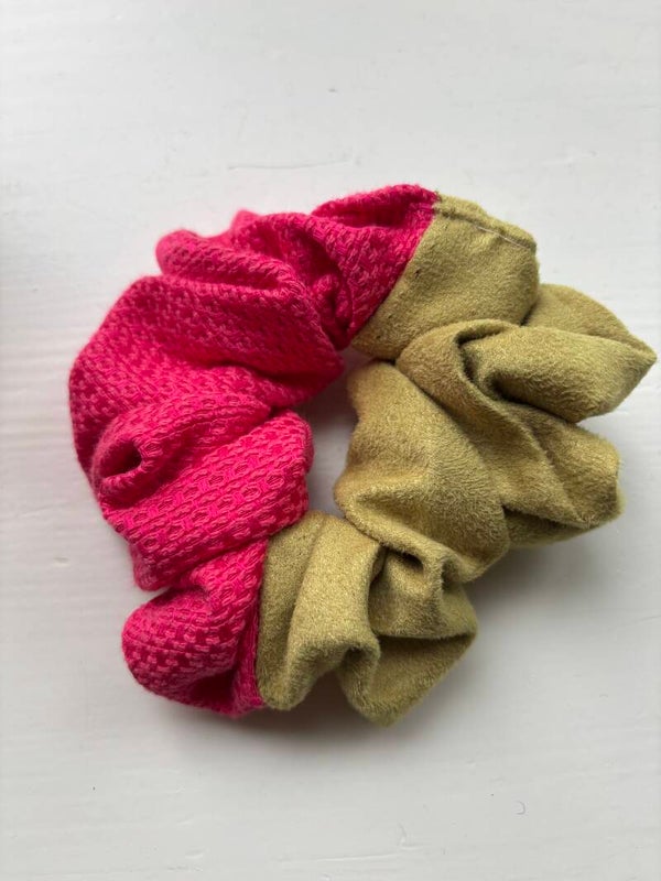 Scrunchie 076