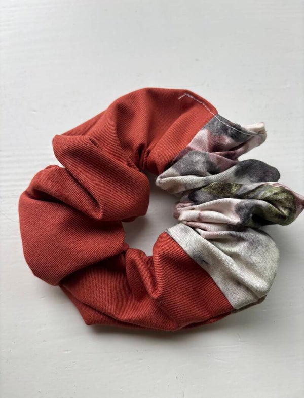 Scrunchie 070