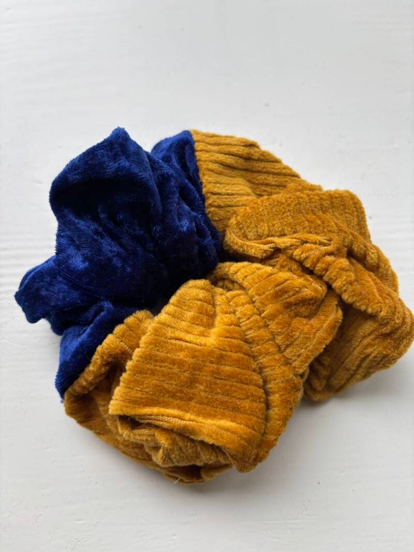 Scrunchie 068