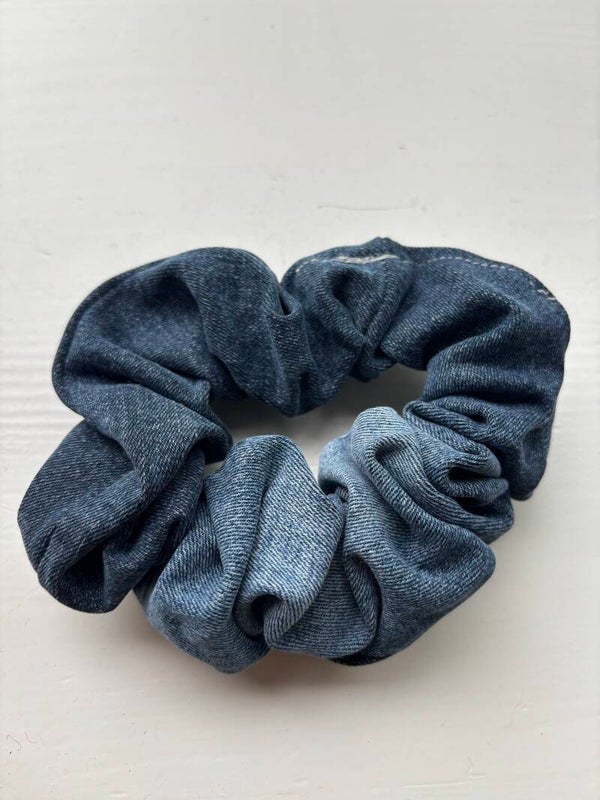 Scrunchie 065
