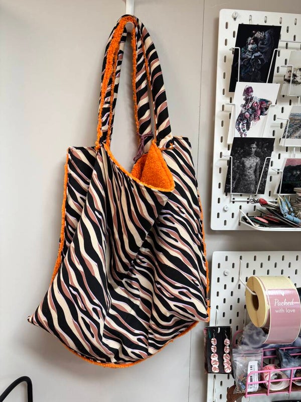 Mombag 014
