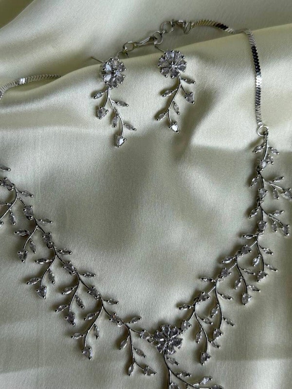 Cubic zirconia (cz) floral vine set