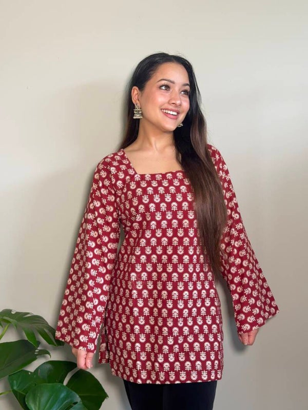 Full sleeves short kurti