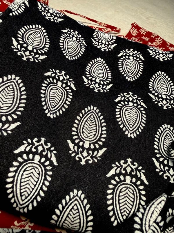 Full sleeves short Black kurti