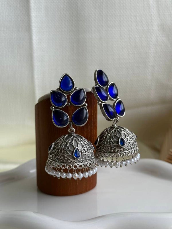 Royal blue pinjada earrings