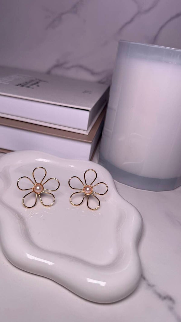 Boho Lightweight flower studs