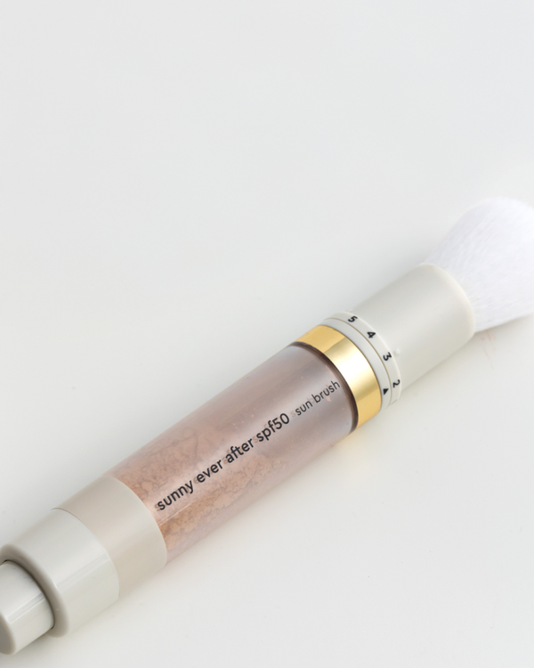 Sunny Ever After Sunbrush spf50