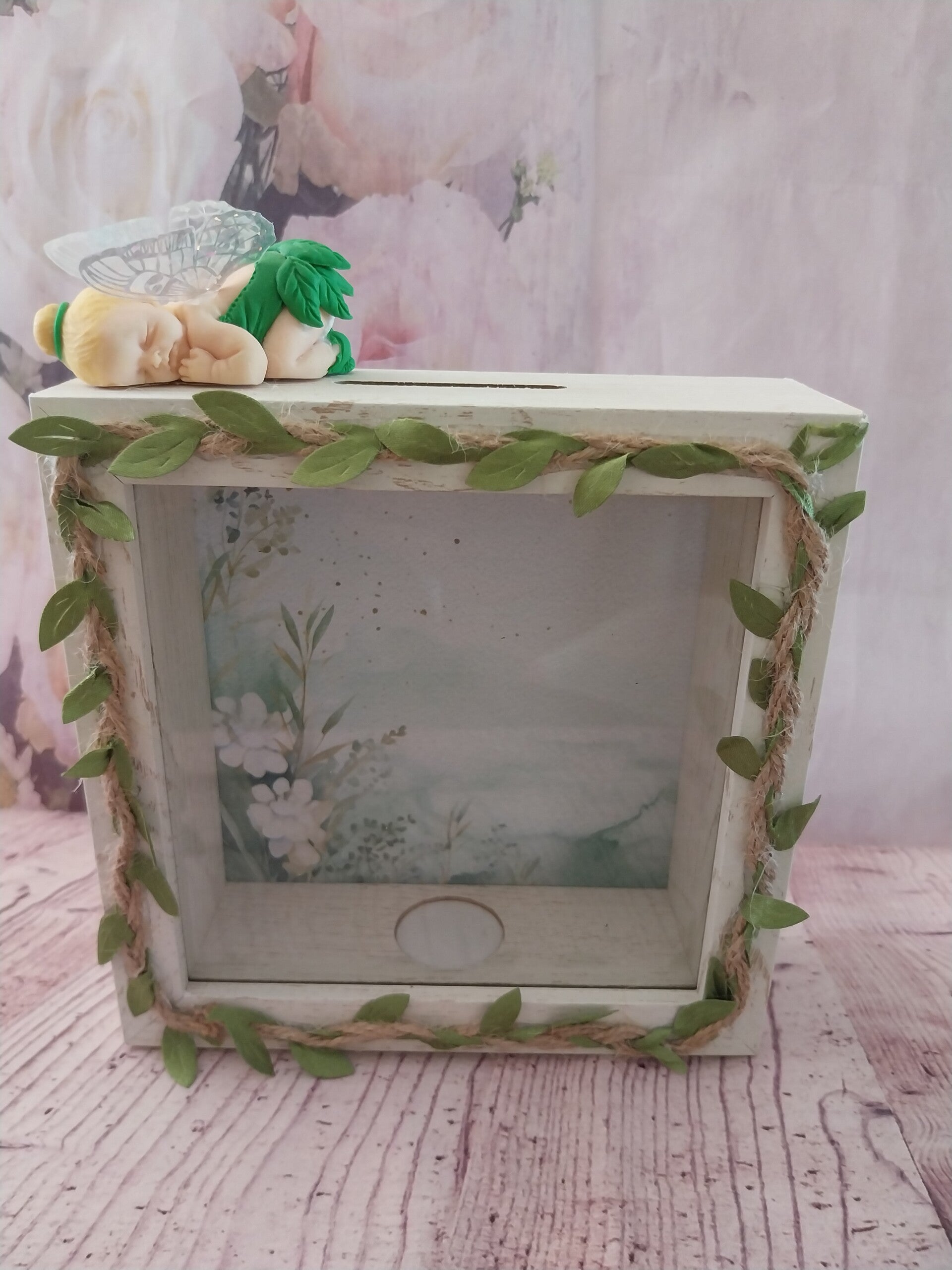 Tirelire avec bébé fimo fille fée