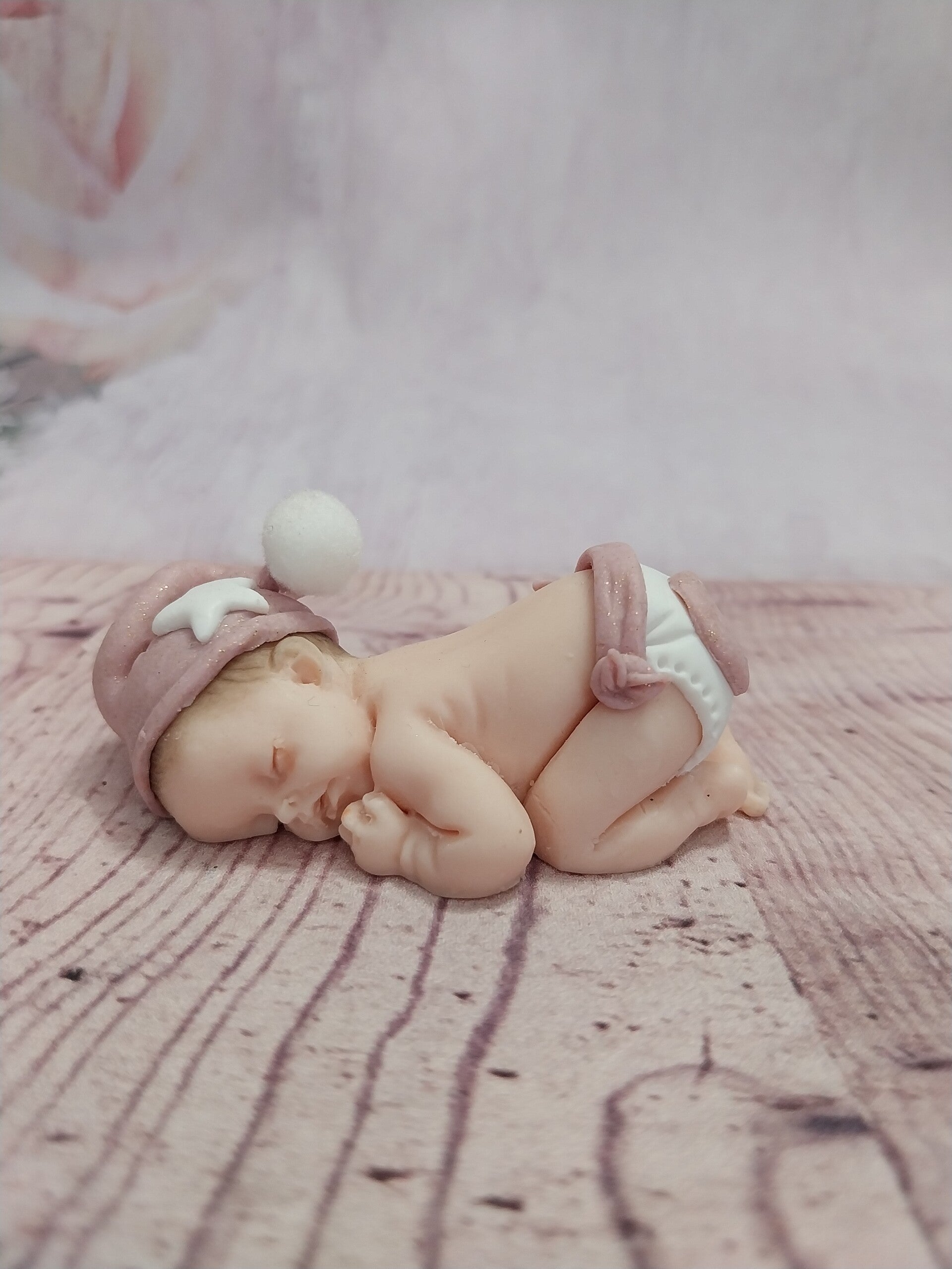 Bébé fimo fille couche et bonnet