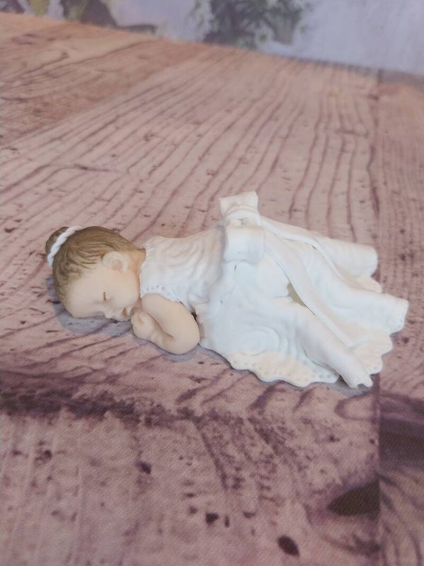 Bébé fimo fille robe longue blanche