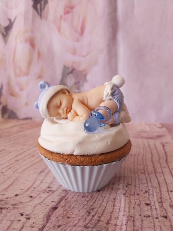 Bébé fimo garçon cupcake