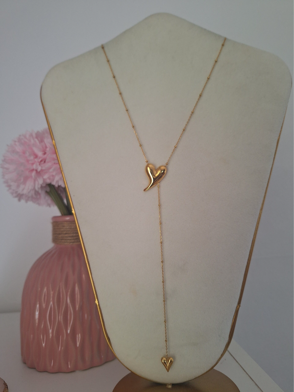 Collier Lara