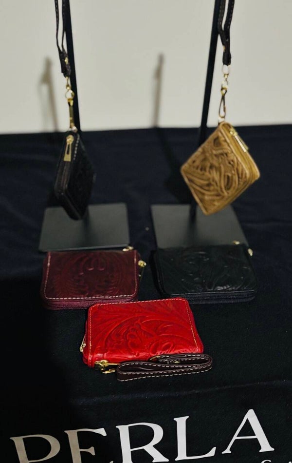 Timeless Grain Collection