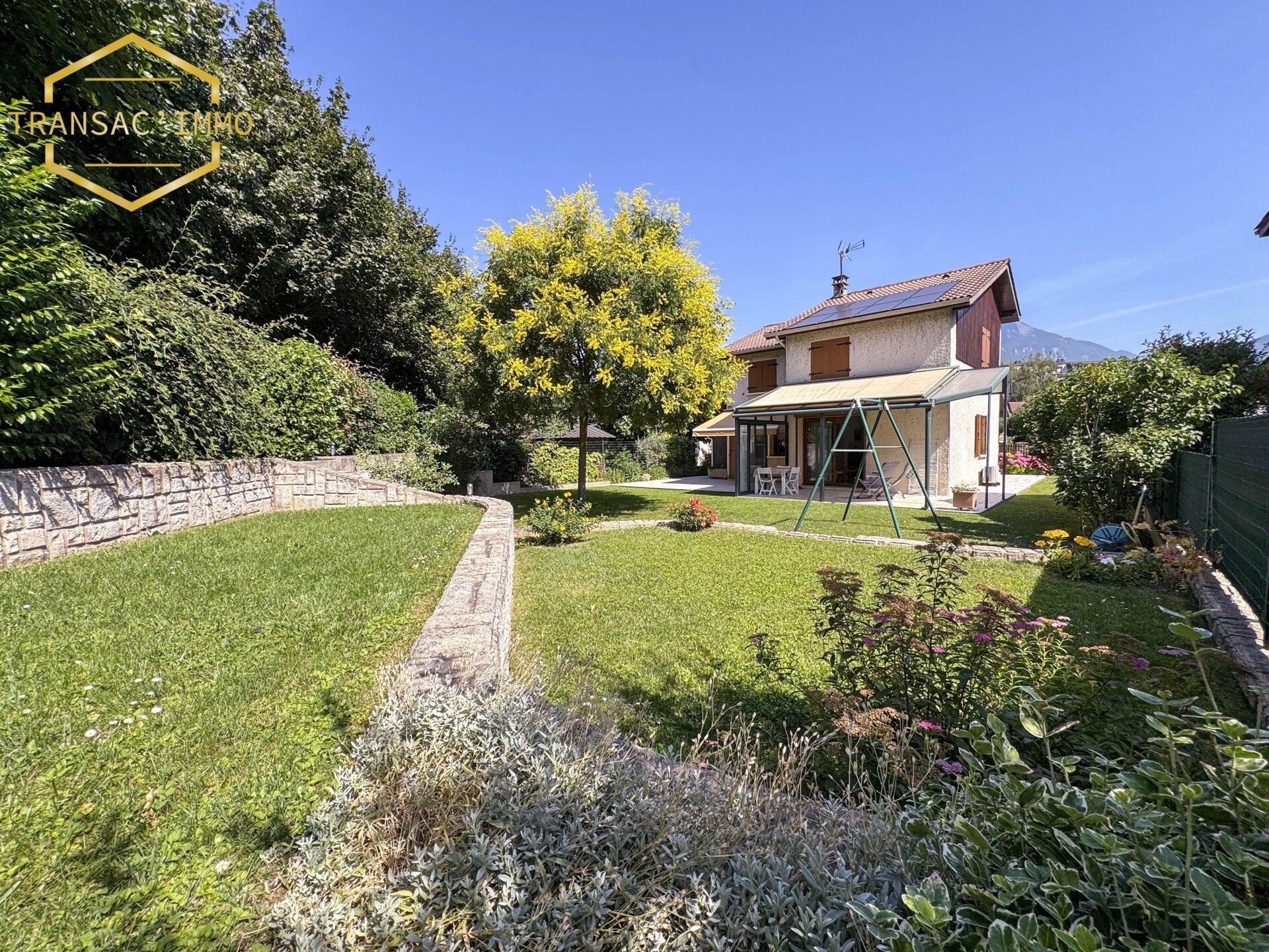 MAISON T4 97 m2