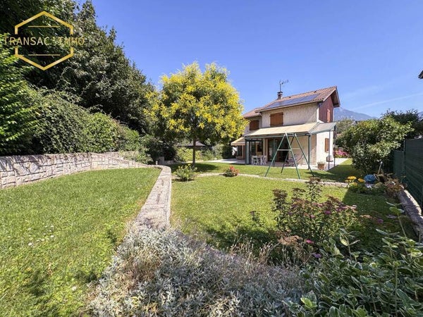 MAISON T4 97 m2