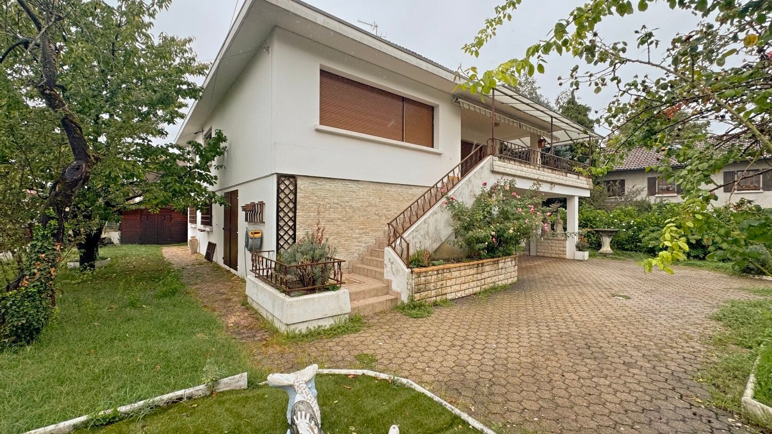 Maison 8 pièces 180 m2 - SAINT-MARTIN-D'HERES