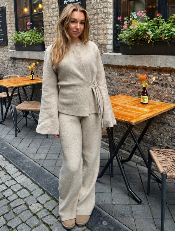 Cosy knitted 2 piece set