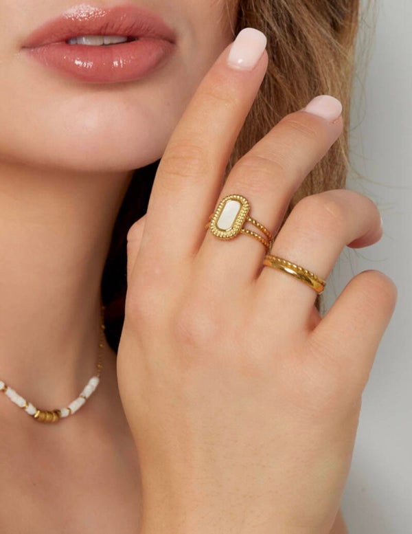 Statement ring