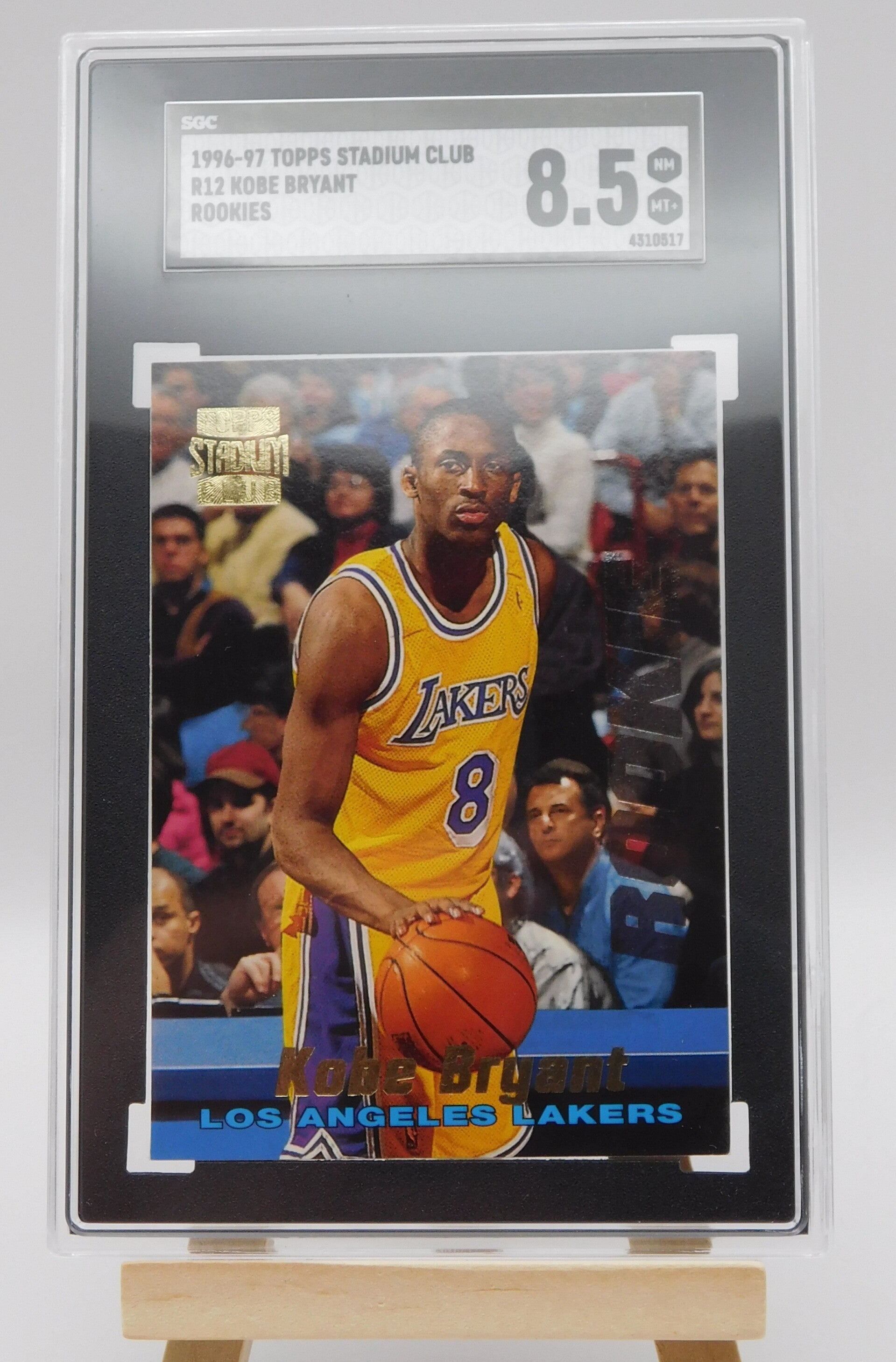 Kobe Bryant SGC 8.5 RC 1996-97 Topps Stadium Club #R12 Basketball Los Angeles Lakers NBA