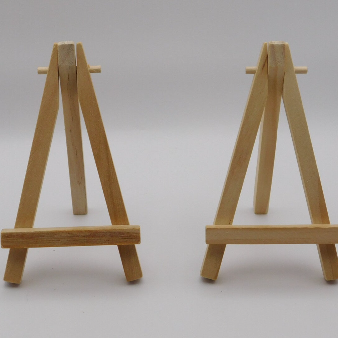 Display Stand/Wooden Easel
