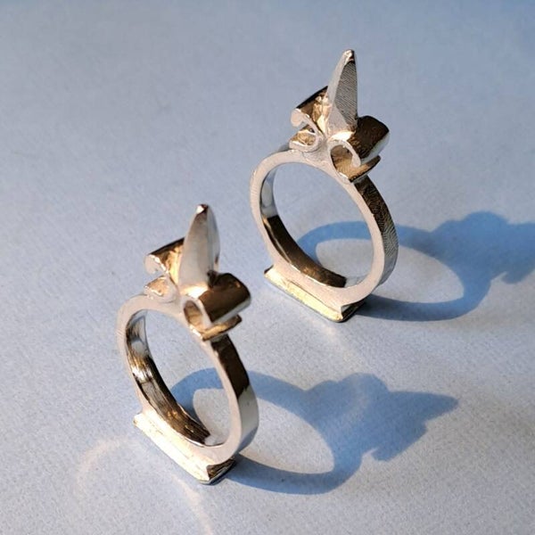 BAROQUE POINTY RING