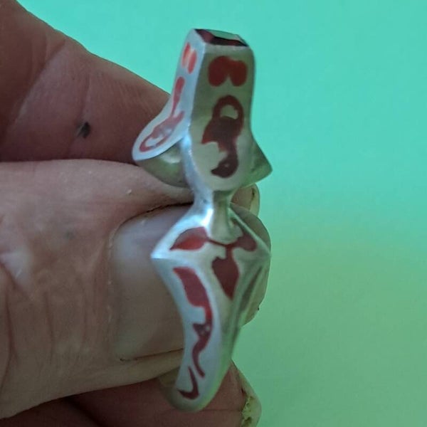 ELONGATED 16thC QUATREFOIL RING