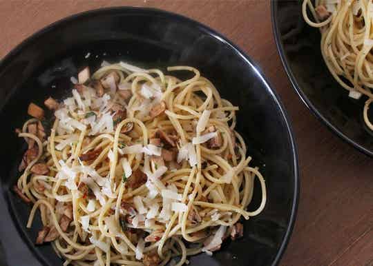 Aglio olio champignons