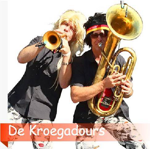 DE KROEGADOURS boeken via www.limburgseartiesten.com