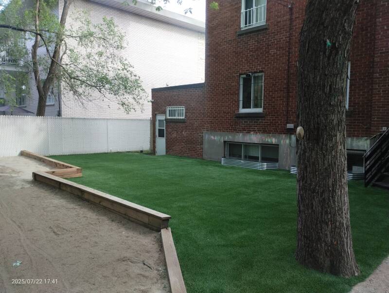 Artificial grass installation at Montreal CPE daycare