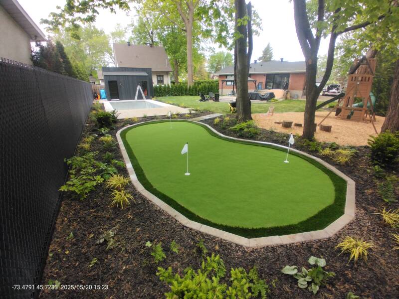 Capo Surface artificial grass installation for Montreal mini putt golf