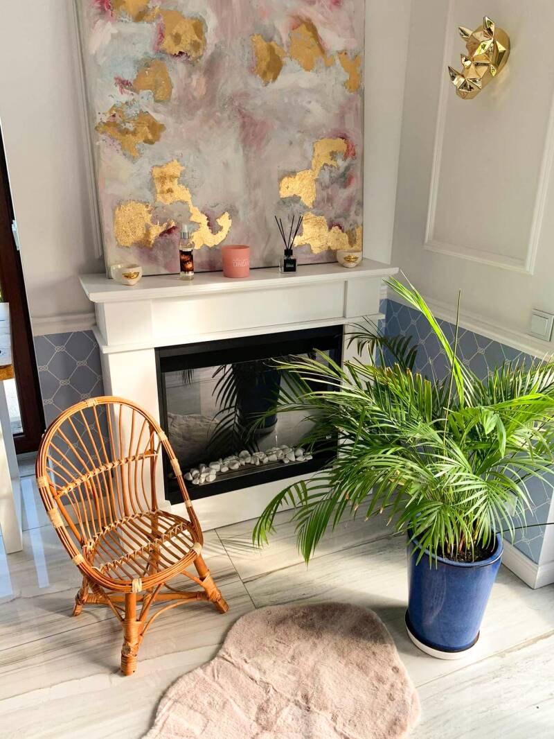 Kunst boven het vuur, sfeer in de lucht. Een knusse hoek met karakter en GezelVlam als finishing touch