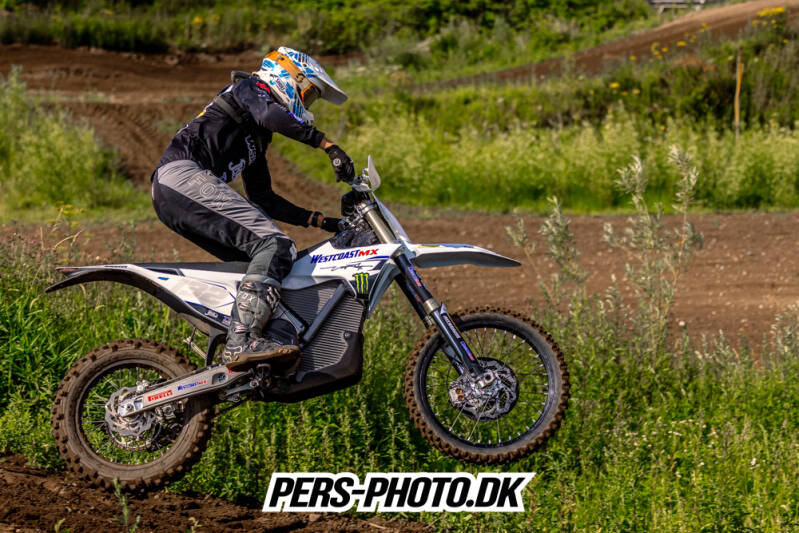 tr-ning-gren-01-07-26-15-standard.jpg