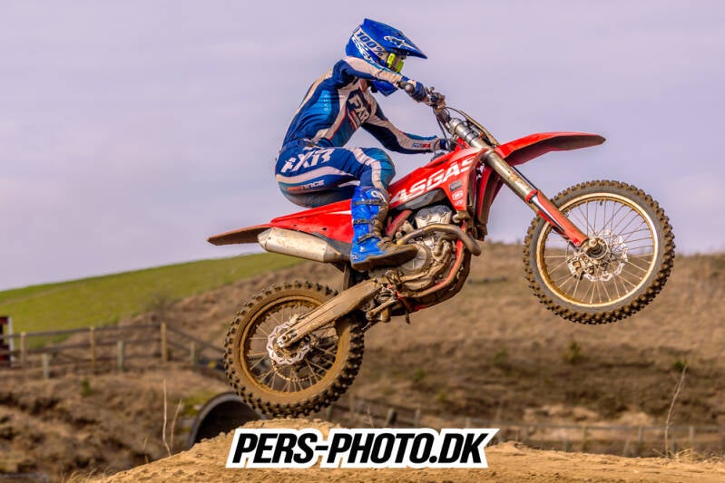 tr-ning-mols-03-14-26-67-standard.jpg