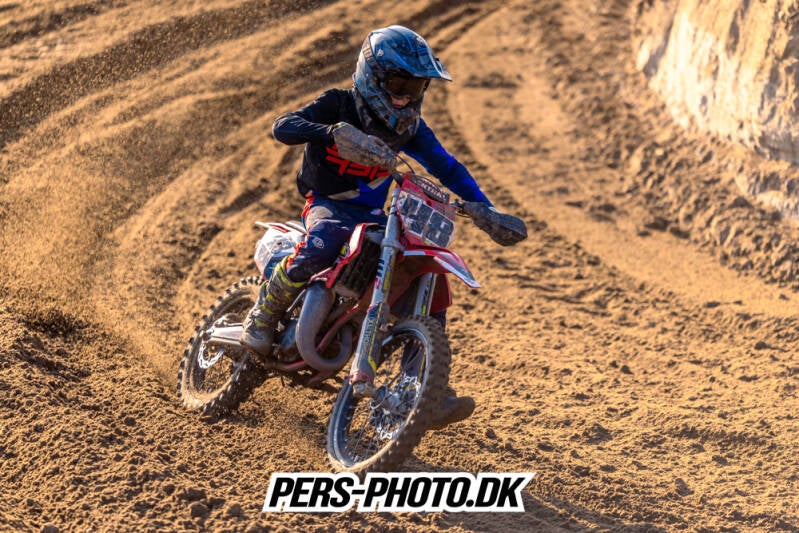 tr-ning-mp-s-15-04-26-12-standard-yz4xde.jpg