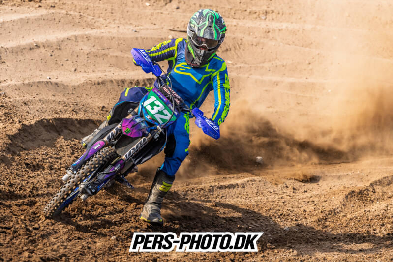 tr-ning-rougs-02-06-26-15-standard.jpg