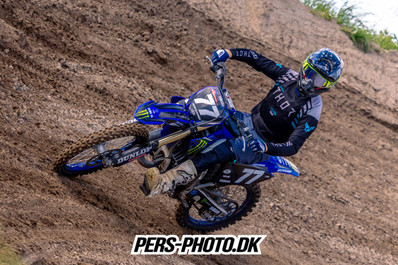 tr-ning-rougs-16-06-26-14-standard.jpg