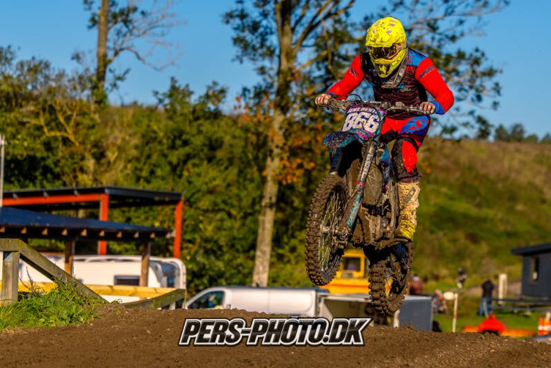 tr-ning-rougs-17-10-26-12-standard.jpg
