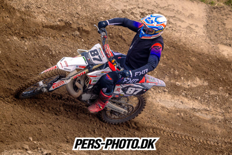 tr-ning-rougs-29-03-26-12-standard.jpg