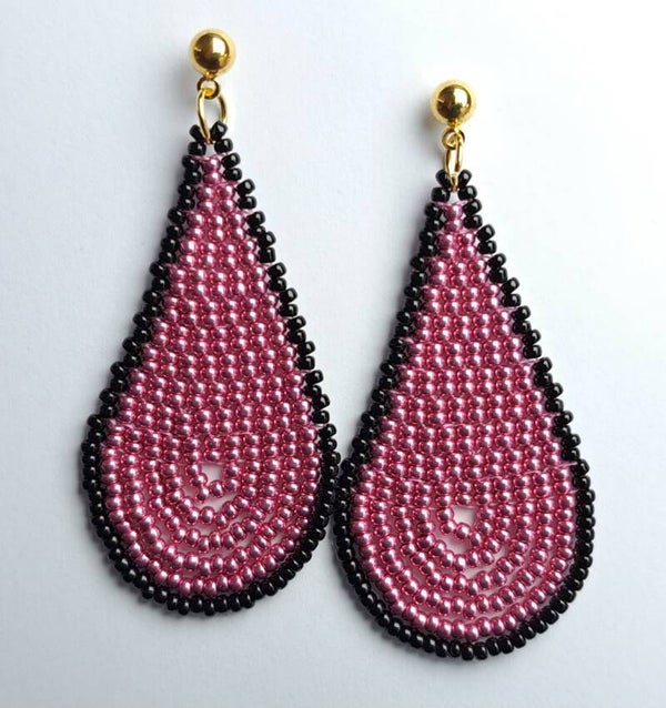 Drop beads oorbellen shiny pink en zwart