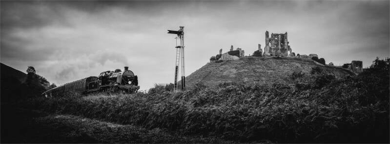 Train Approaching - Chris Edgecombe