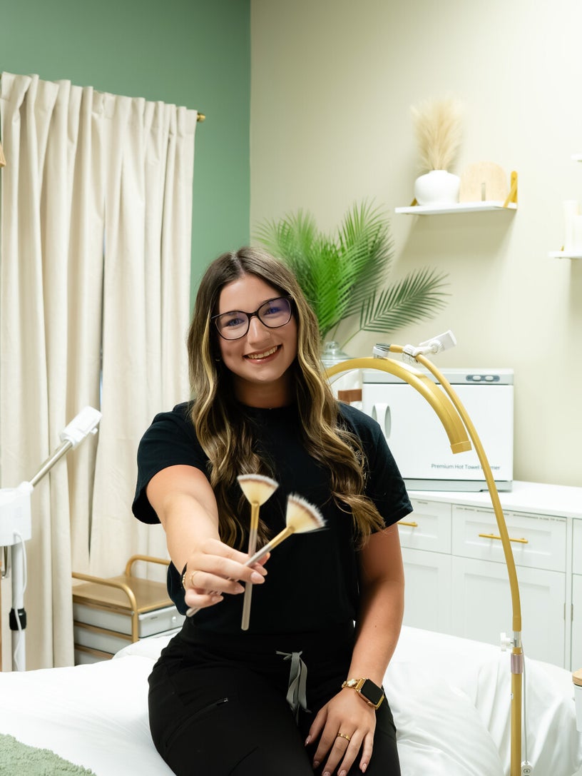 Madison, esthetician