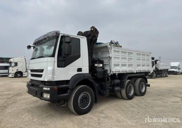 Iveco 260T36 2009 3 assi