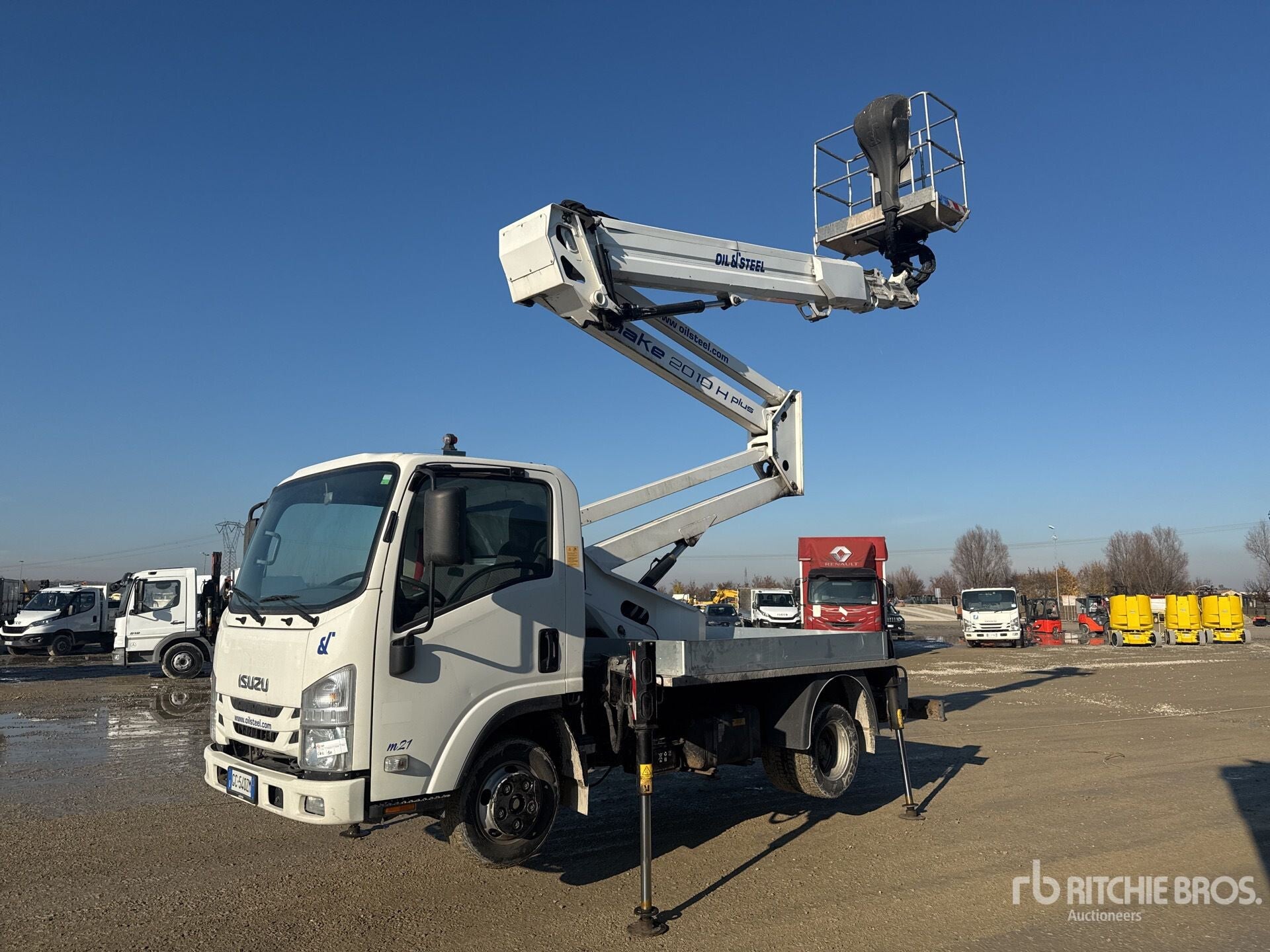 2020 Oil&Steel Snake 2010 H Plus 20 m on 2021 Isuzu Piattaforma autocarrata